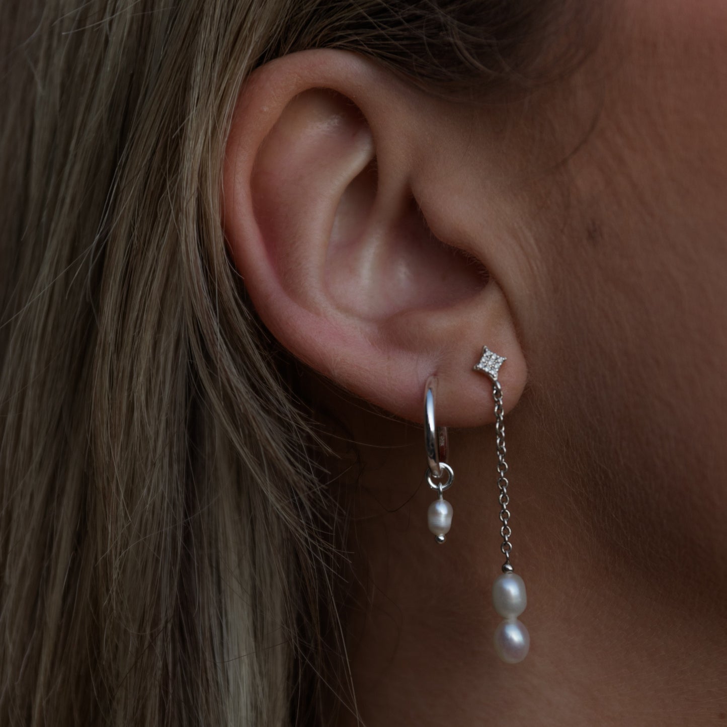 Sasha Pearl Drop Studs