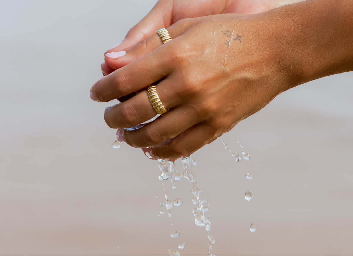 water resistant tarnish resistant hypoallergenic gold ring