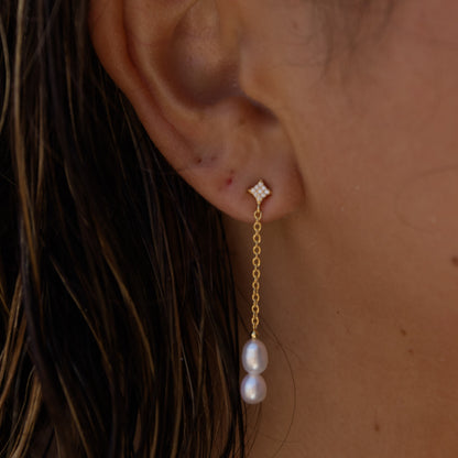 Sasha Pearl Drop Studs